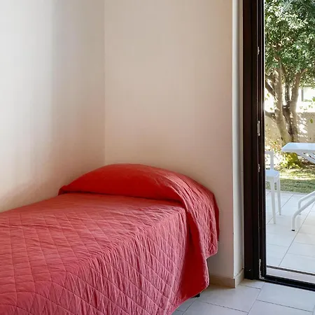 Holiday home Lovely In With Kitchen Marina di Ragusa