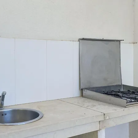 Lovely In With Kitchen