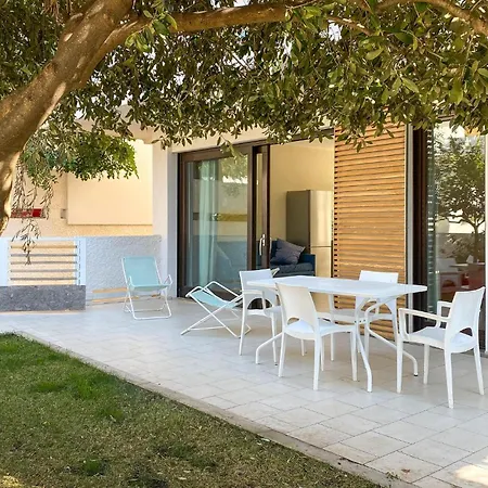 Lovely In With Kitchen Holiday home